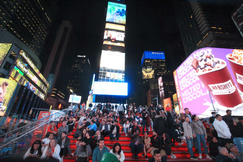 Słynne schody na Time s Square